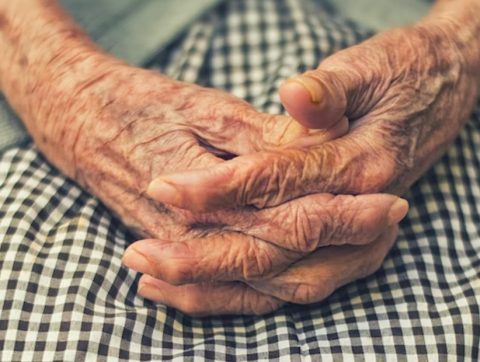 L’intelligence artificielle pour lutter contre la maladie d’Alzheimer et améliorer la qualité de vie des aînés